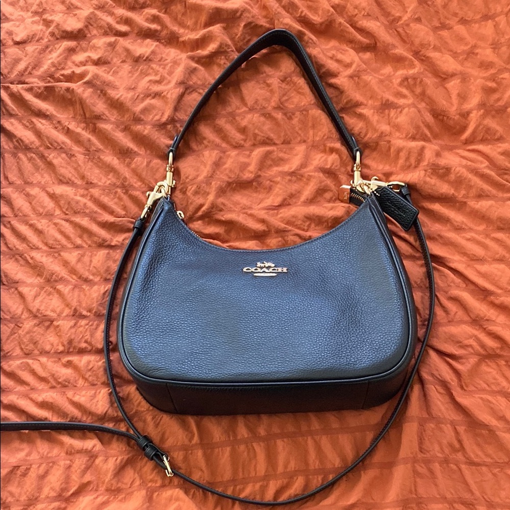 Coach Black Leather Shoulder Bag/Crossbody Bag